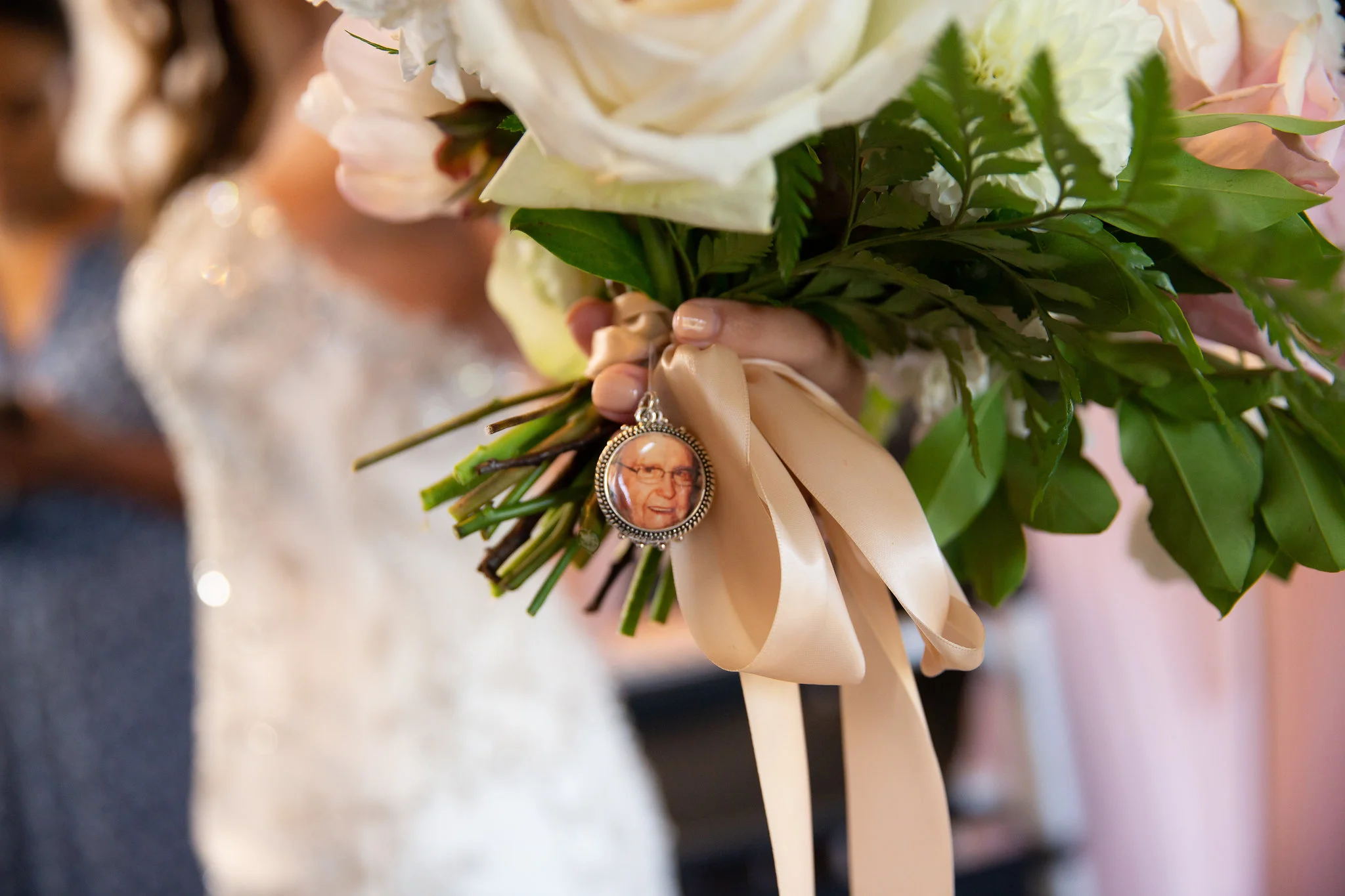 tulsa wedding venue white barn 54.jpg