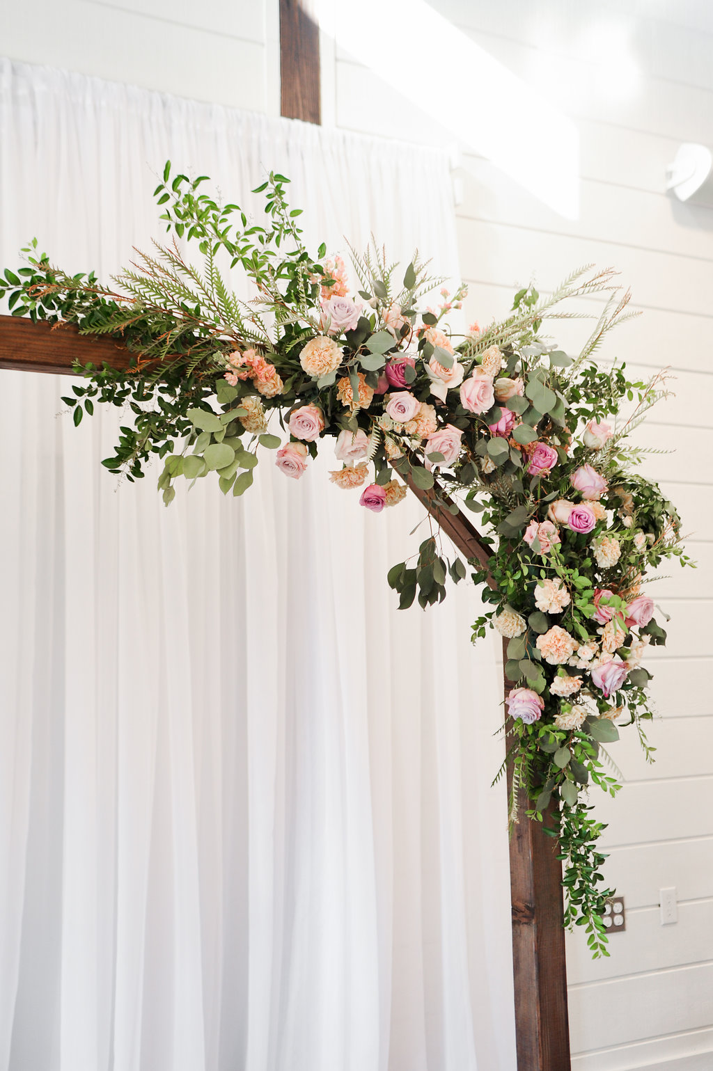 tulsa wedding venue white barn 20.jpg