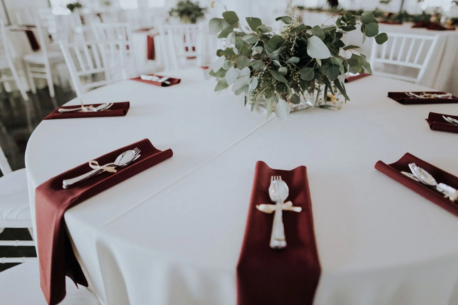Tulsa Wedding Venue White Barn 2a.jpg
