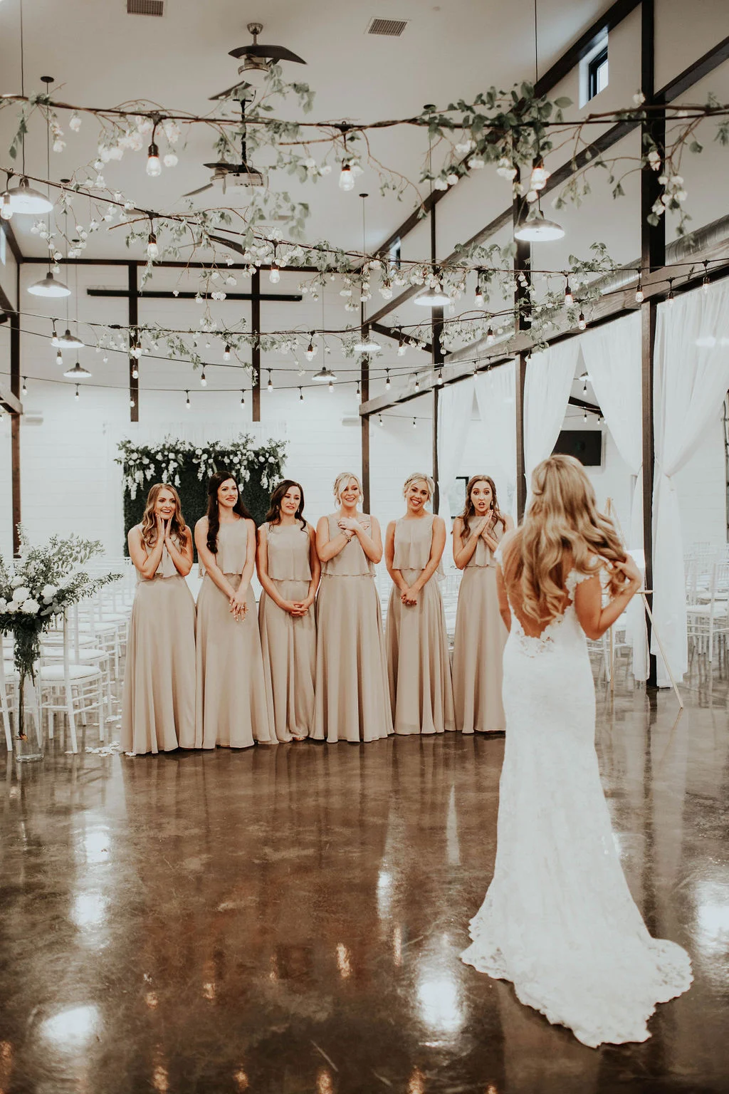 Tulsa Wedding Venue White Barn Dream Point Ranch 4.jpg