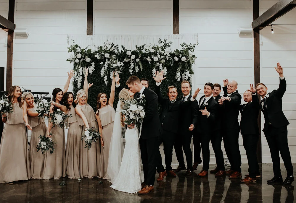 Tulsa Wedding Venue White Barn Dream Point Ranch 21.jpg