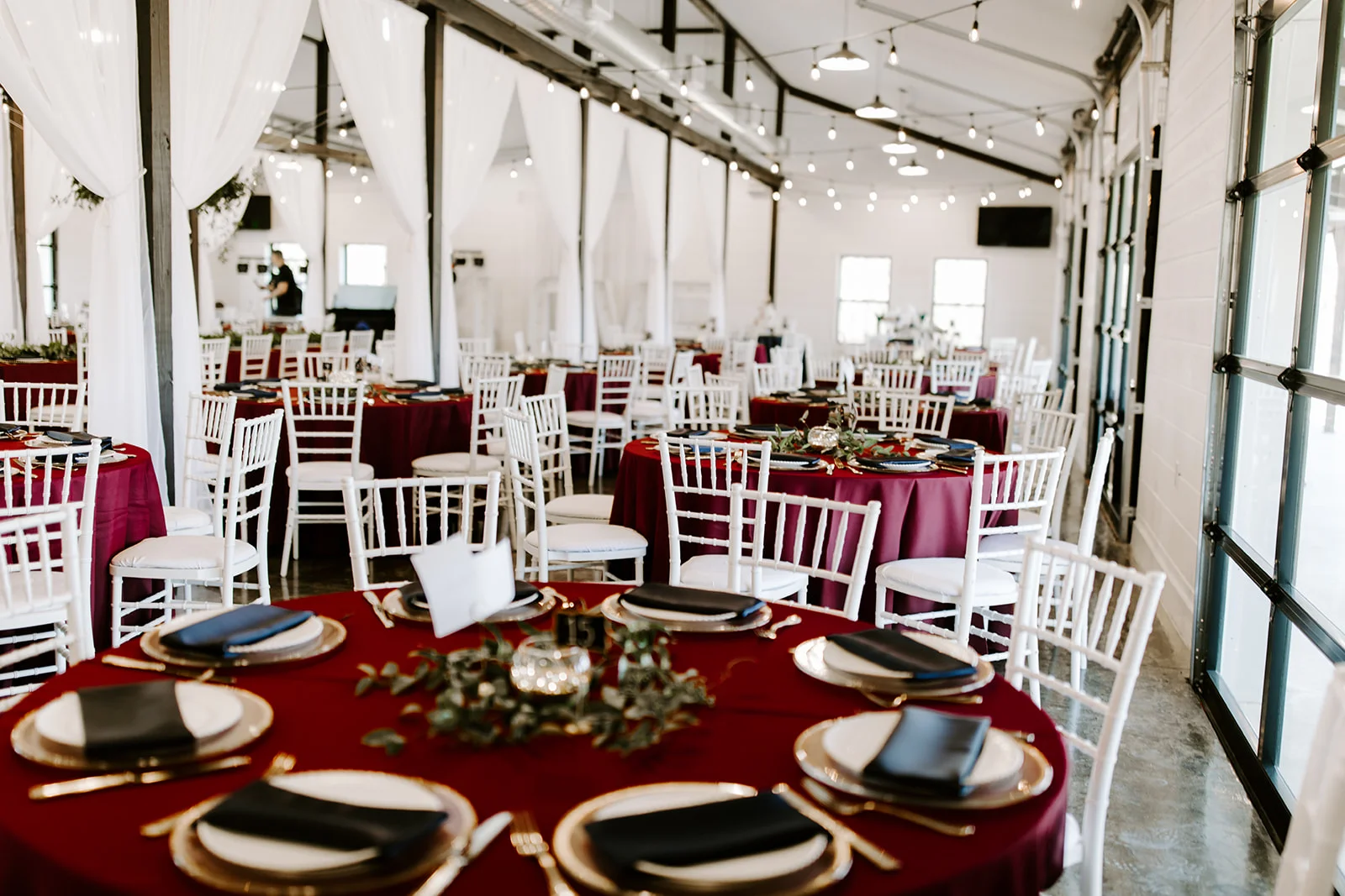 wedding venues tulsa bixby white barn 33.jpg