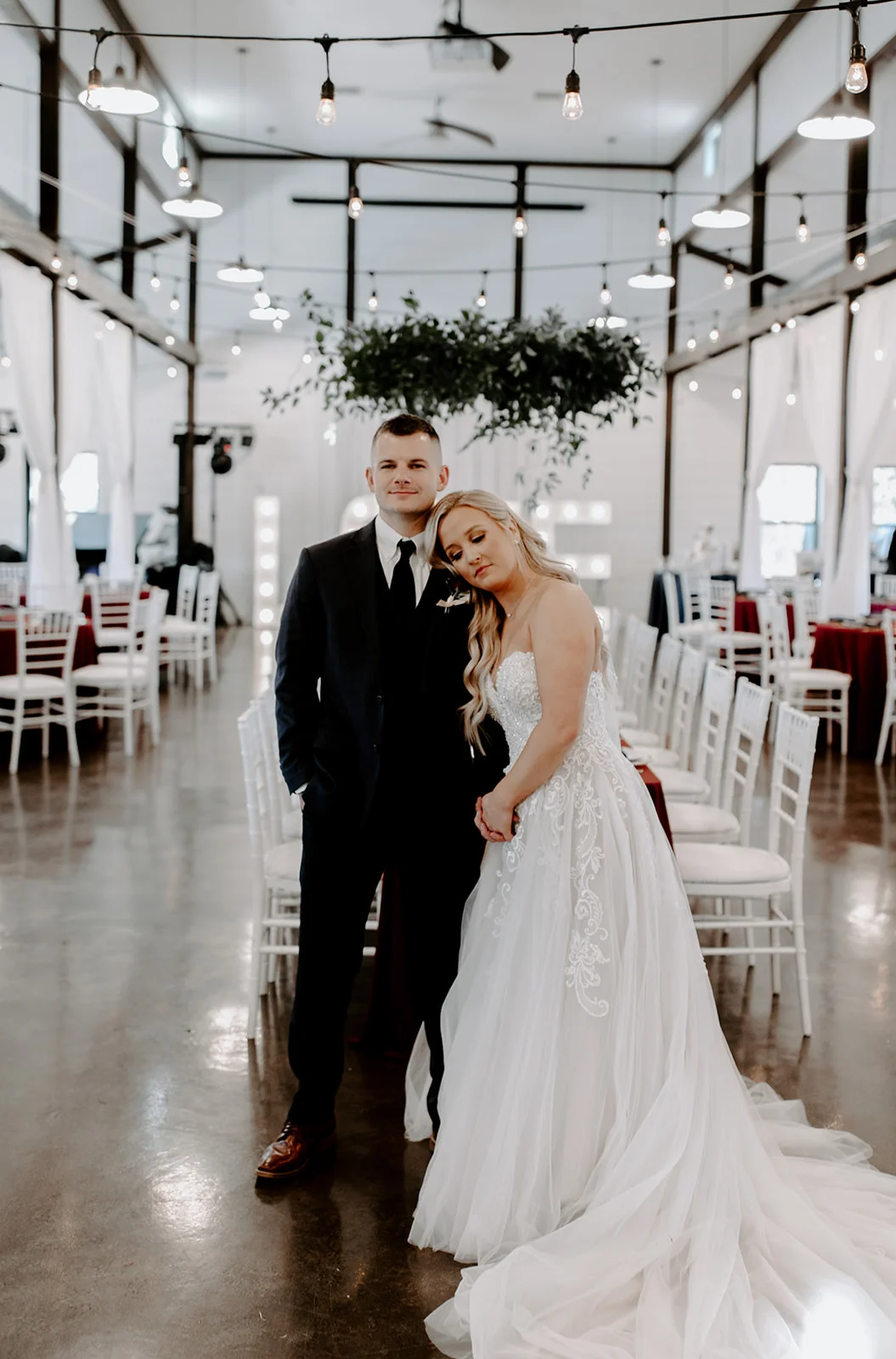 wedding venues tulsa bixby white barn 37.jpg