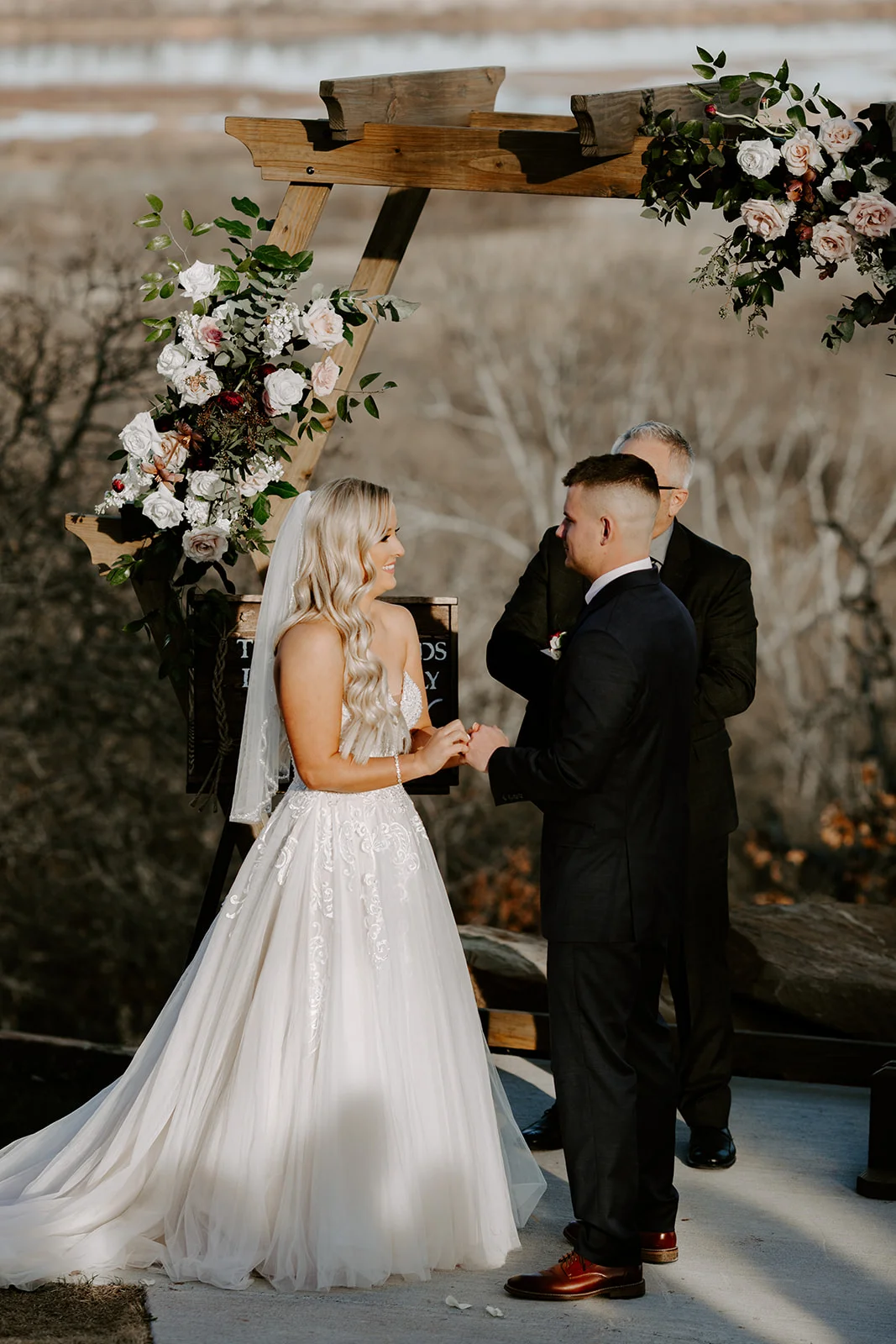 wedding venues tulsa bixby white barn 48b.jpg