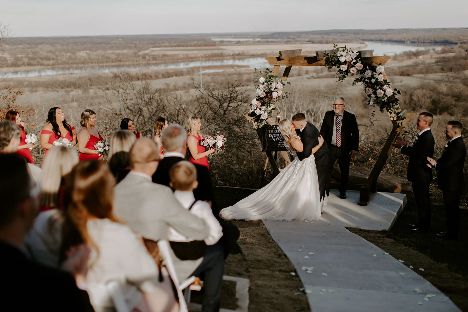 wedding venues tulsa bixby white barn 49.jpg