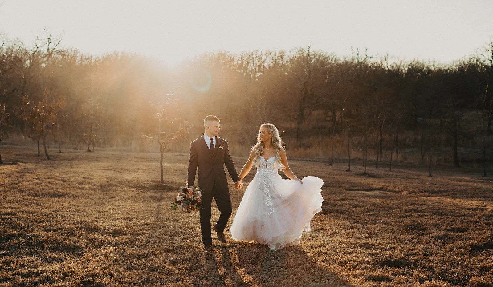wedding venues tulsa bixby white barn 54.jpg