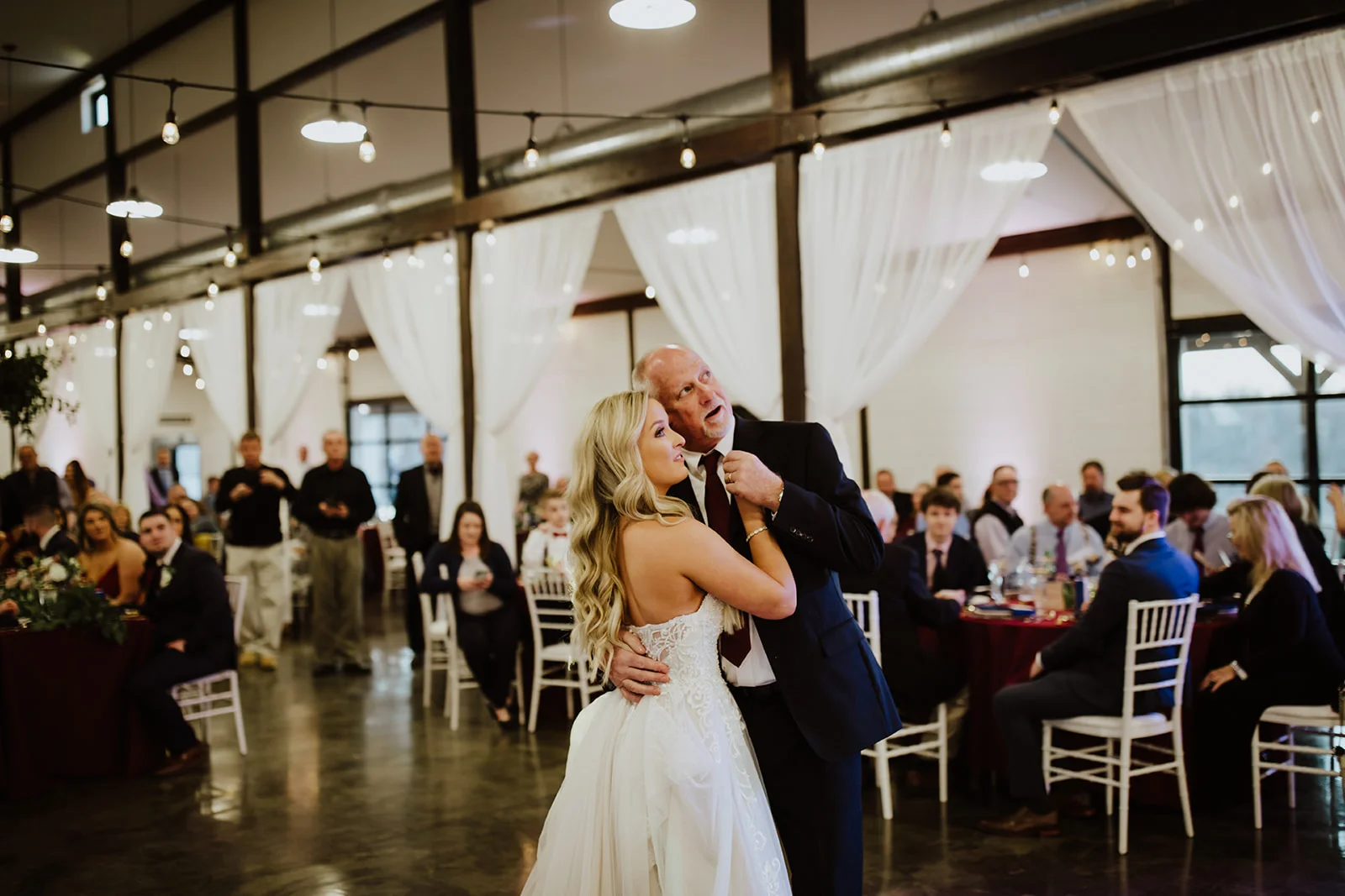 wedding venues tulsa bixby white barn 59.jpg