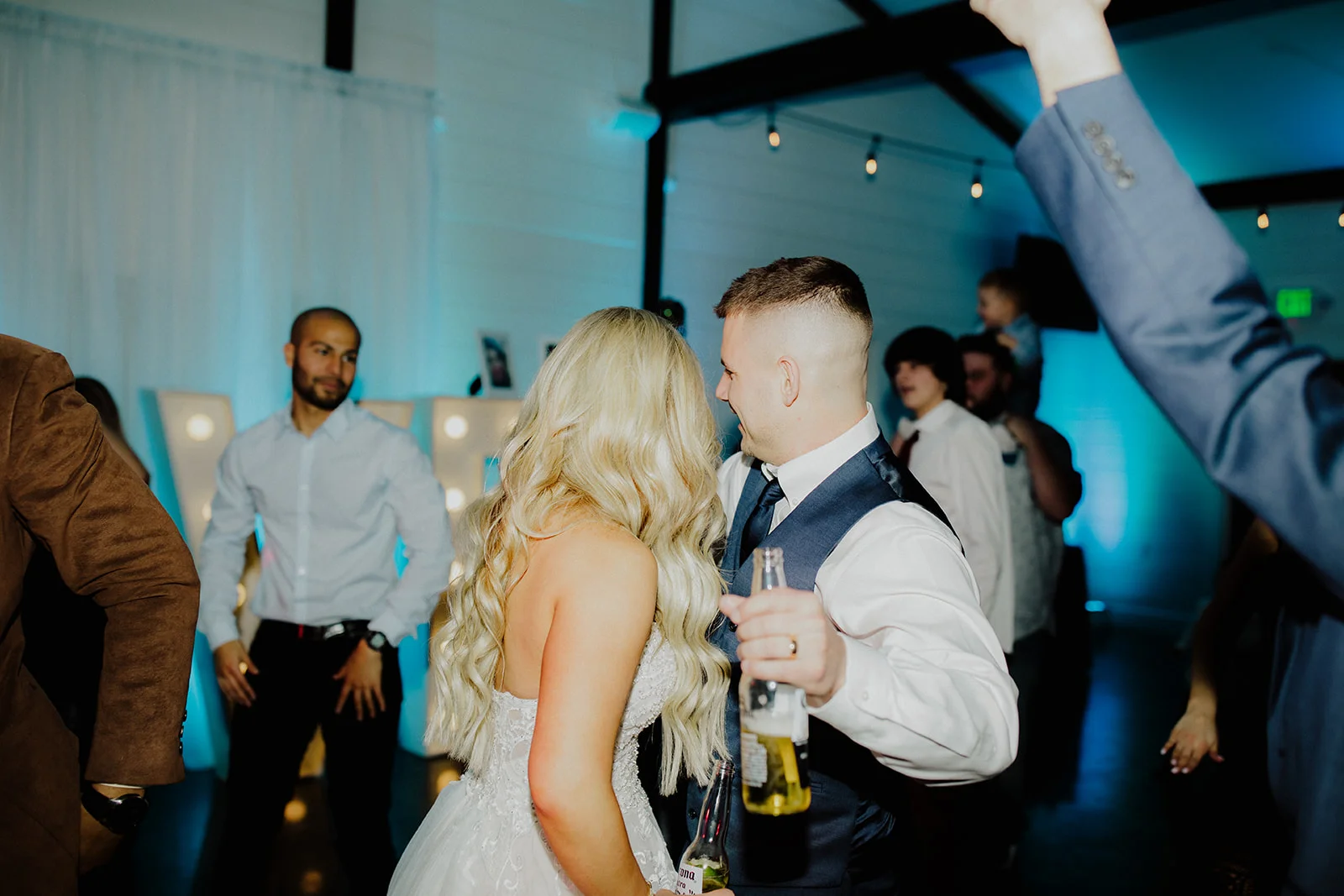 wedding venues tulsa bixby white barn 67.jpg