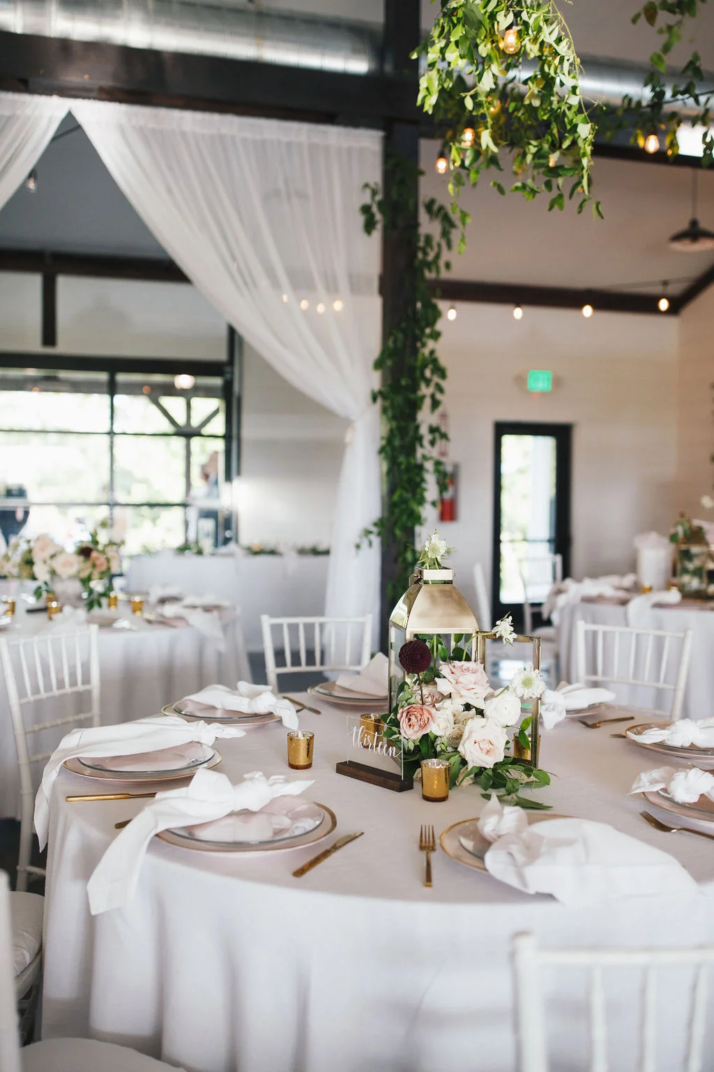 Bixby White Barn Tulsa Wedding 107.jpg