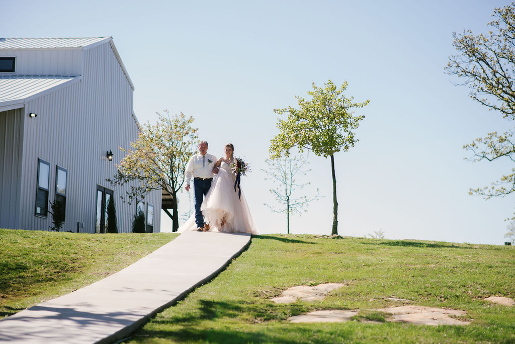 Tulsa Best Outdoor Wedding Venue 19.jpg
