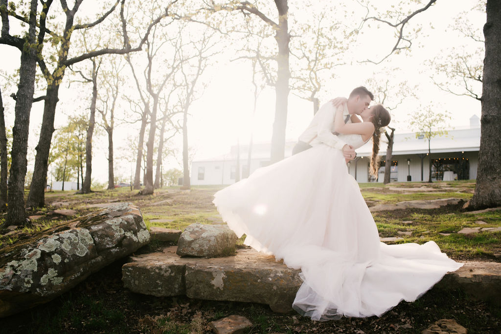 Tulsa Best Outdoor Wedding Venue 41.jpg