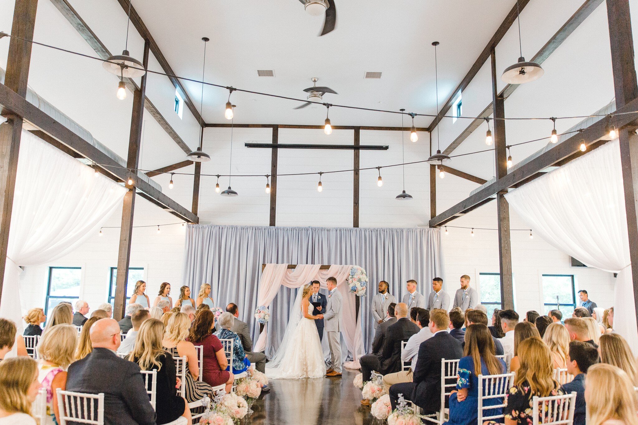 Wright-Wedding-Dream-Point-Ranch-Tulsa-Oklahoma-Wedding-Photographer-Holly-Felts-Photography-274.jpg