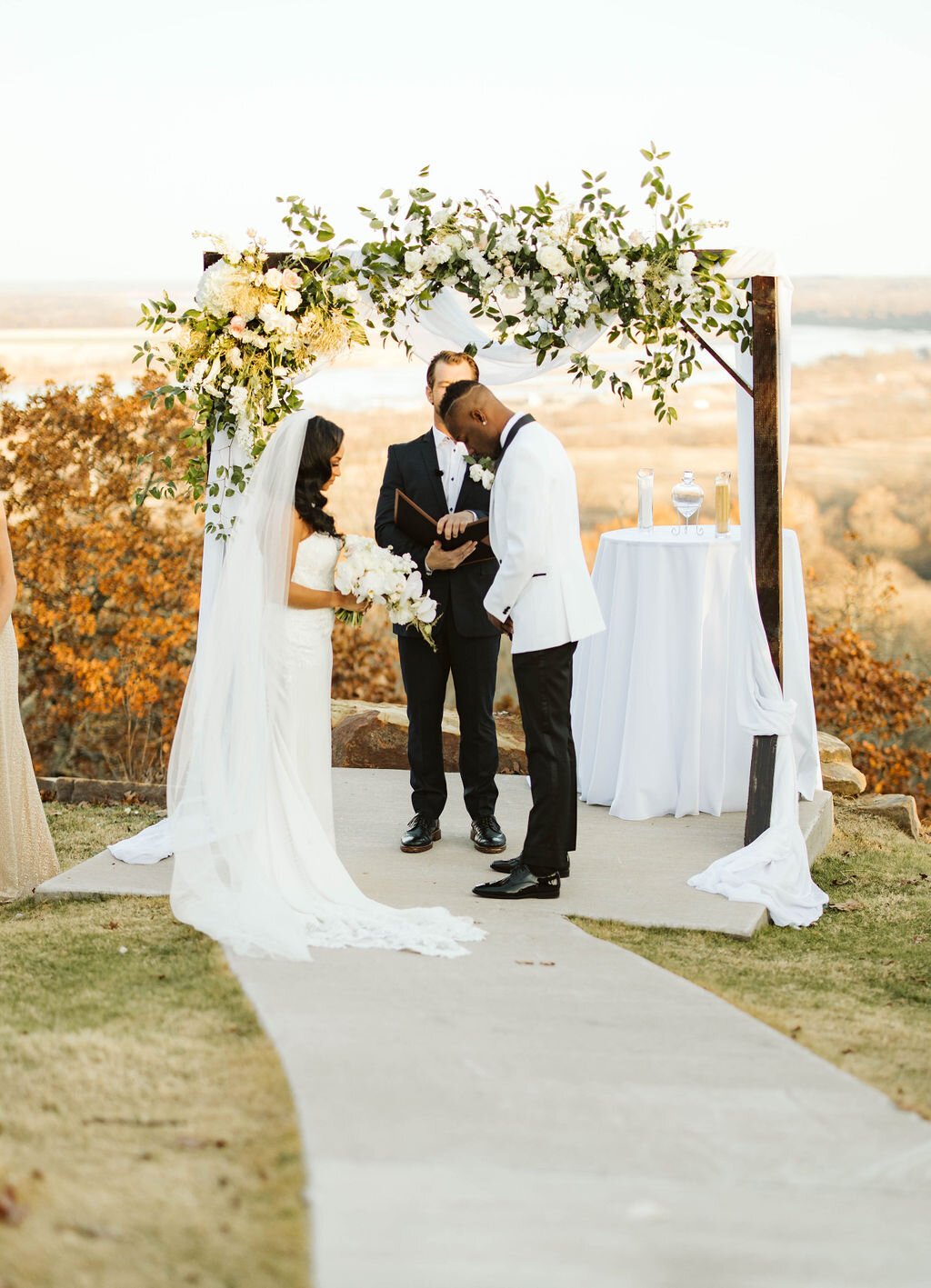 Fall Outdoor Wedding Venue Dream Point Ranch Tulsa Bixby Oklahoma (46).jpg