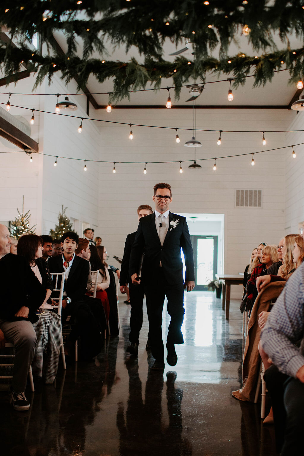 Large Indoor Wedding Ceremony Reception Venue Tulsa Oklahoma Bixby (61).jpg