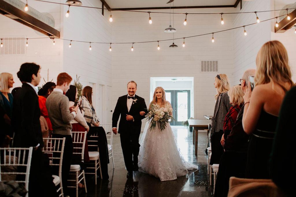 Large Indoor Wedding Ceremony Reception Venue Tulsa Oklahoma Bixby (70).jpg