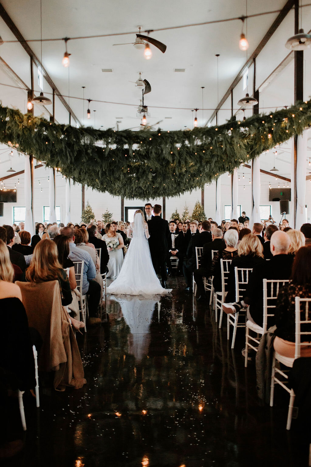 Large Indoor Wedding Ceremony Reception Venue Tulsa Oklahoma Bixby (87).jpg