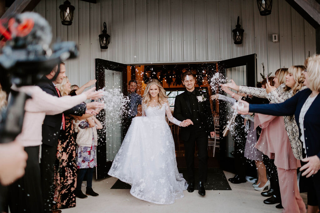 Large Indoor Wedding Ceremony Reception Venue Tulsa Oklahoma Bixby (174).jpg