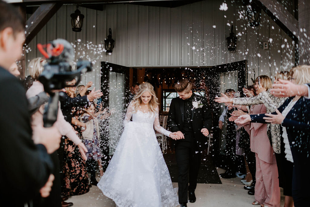 Large Indoor Wedding Ceremony Reception Venue Tulsa Oklahoma Bixby (175).jpg