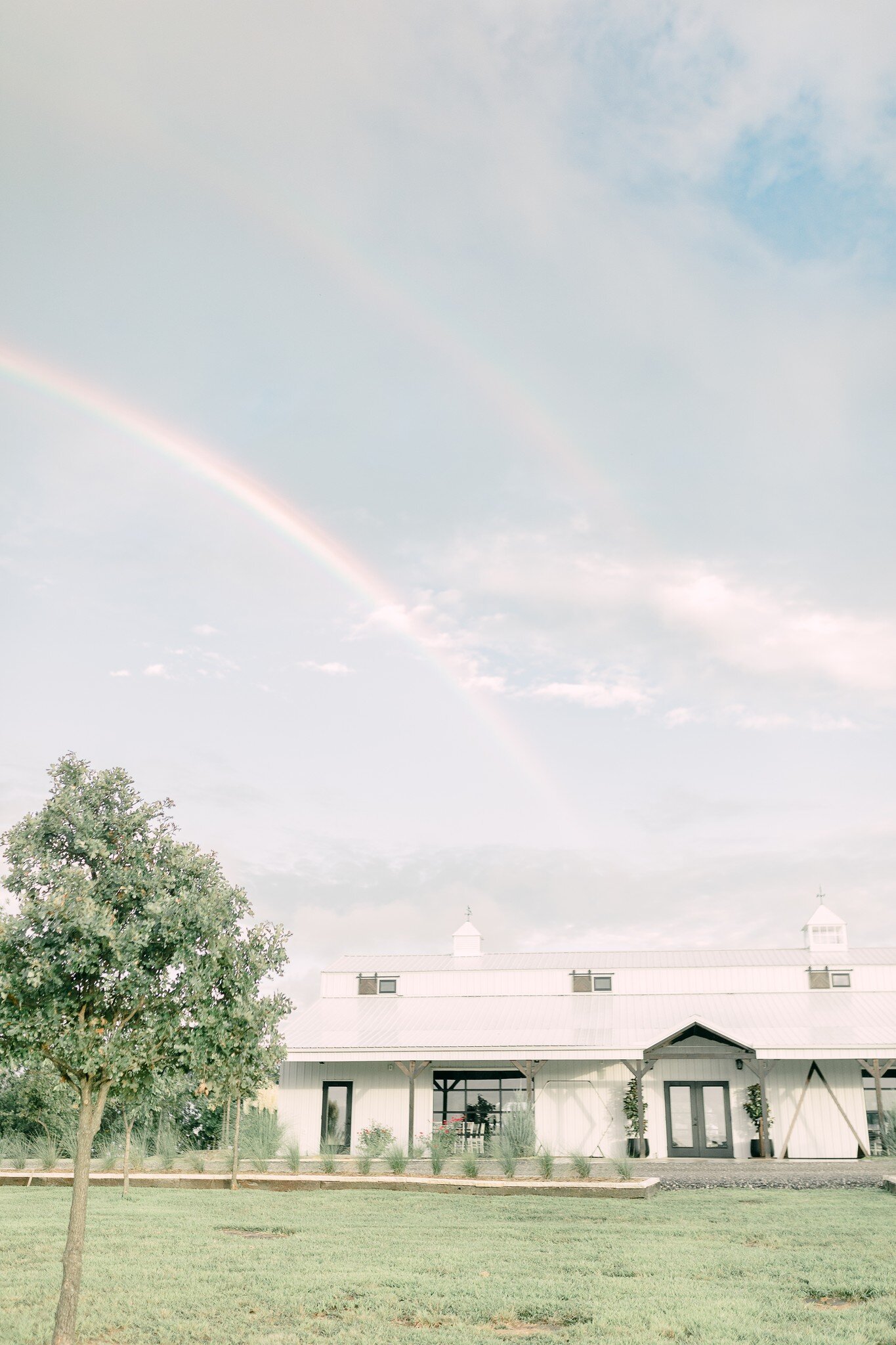 Mountain Wedding Venue Dream Point Ranch White Barn (24).jpg