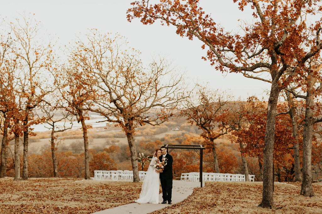 Best wedding venue in Tulsa, Jenks, Bixby, Broken Arrow Oklahoma autumn fall outdoor (137).jpg