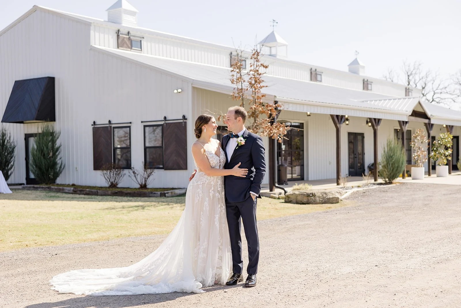 Best Tulsa Oklahoma Wedding Venues Bixby Jenks Broken Arrow (57).jpg