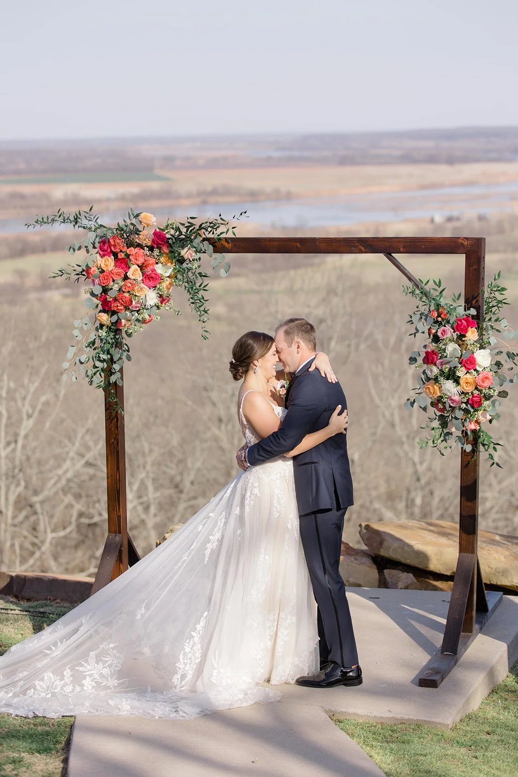 Best Tulsa Oklahoma Wedding Venues Bixby Jenks Broken Arrow (131).jpg