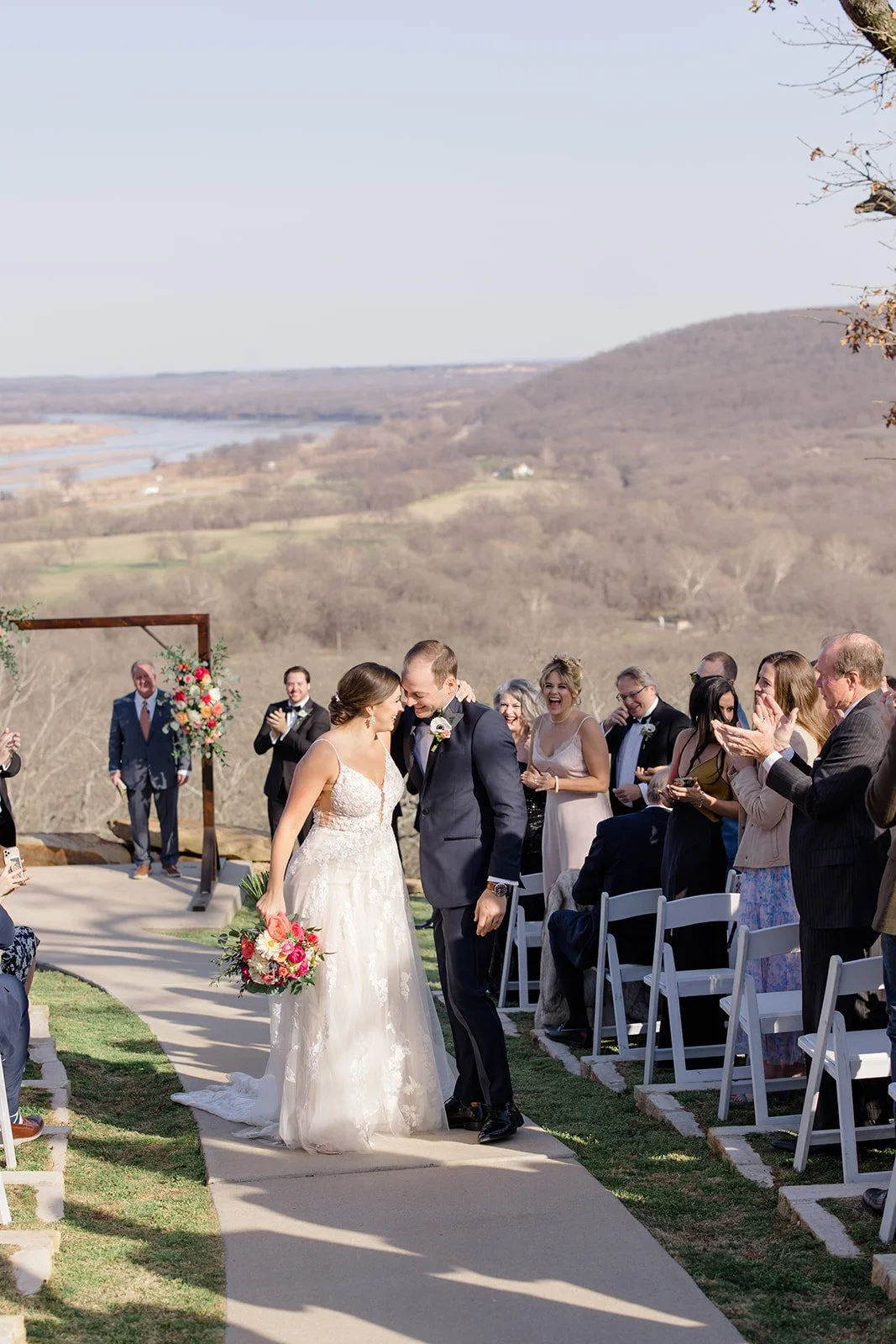 Best Tulsa Oklahoma Wedding Venues Bixby Jenks Broken Arrow (135).jpg