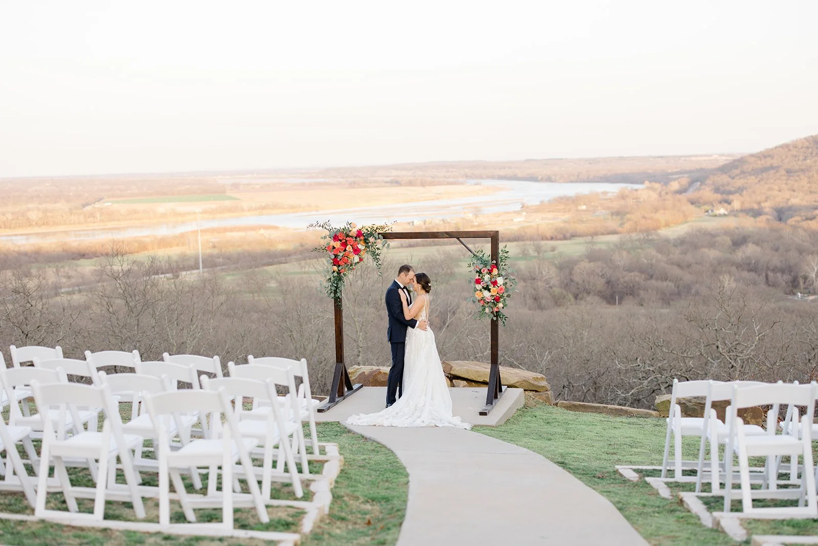 Best Tulsa Oklahoma Wedding Venues Bixby Jenks Broken Arrow (162).jpg