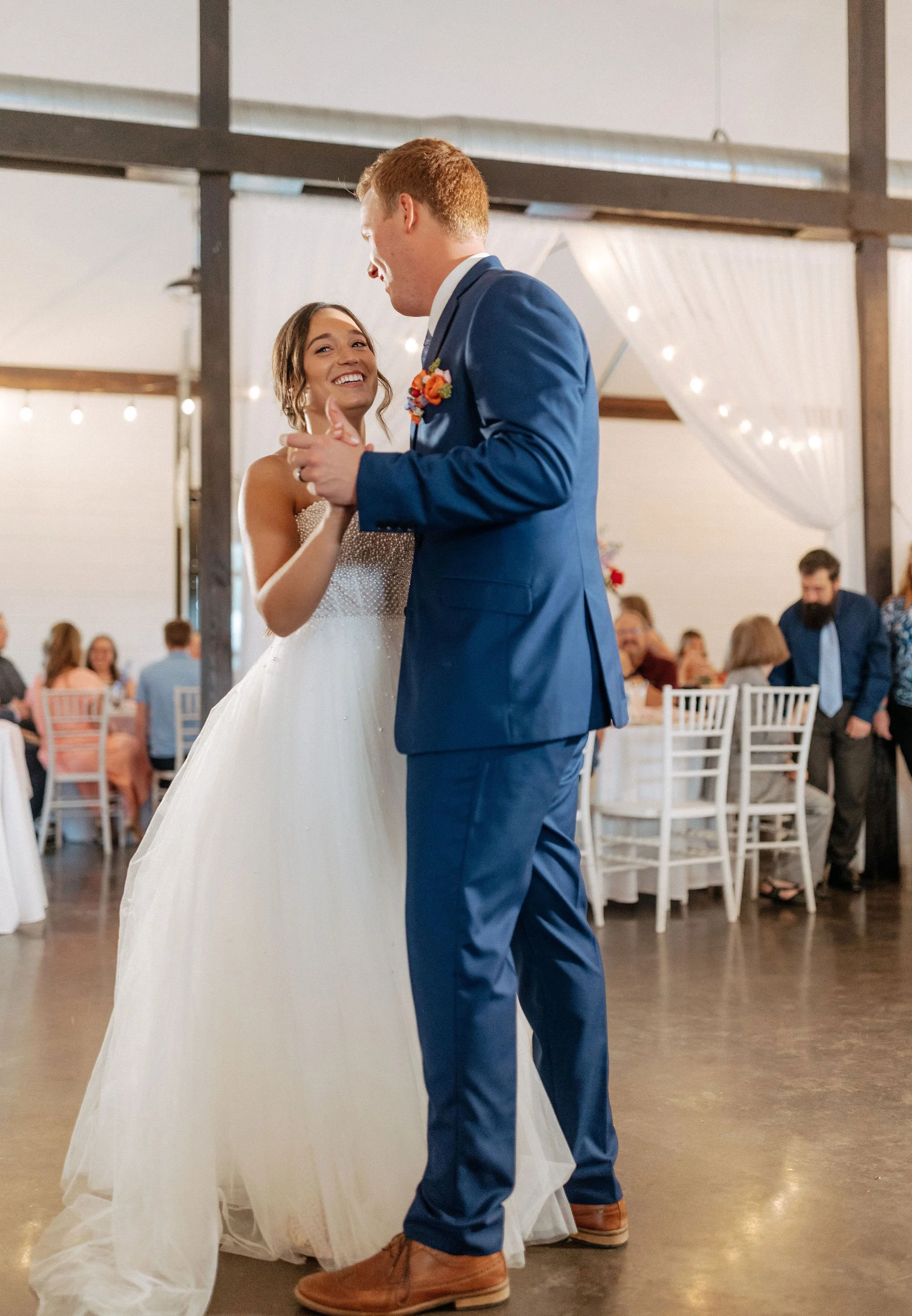 Mountin Crest Venue at Dream Point Ranch Tulsa Oklahoma Wedding (96).jpg