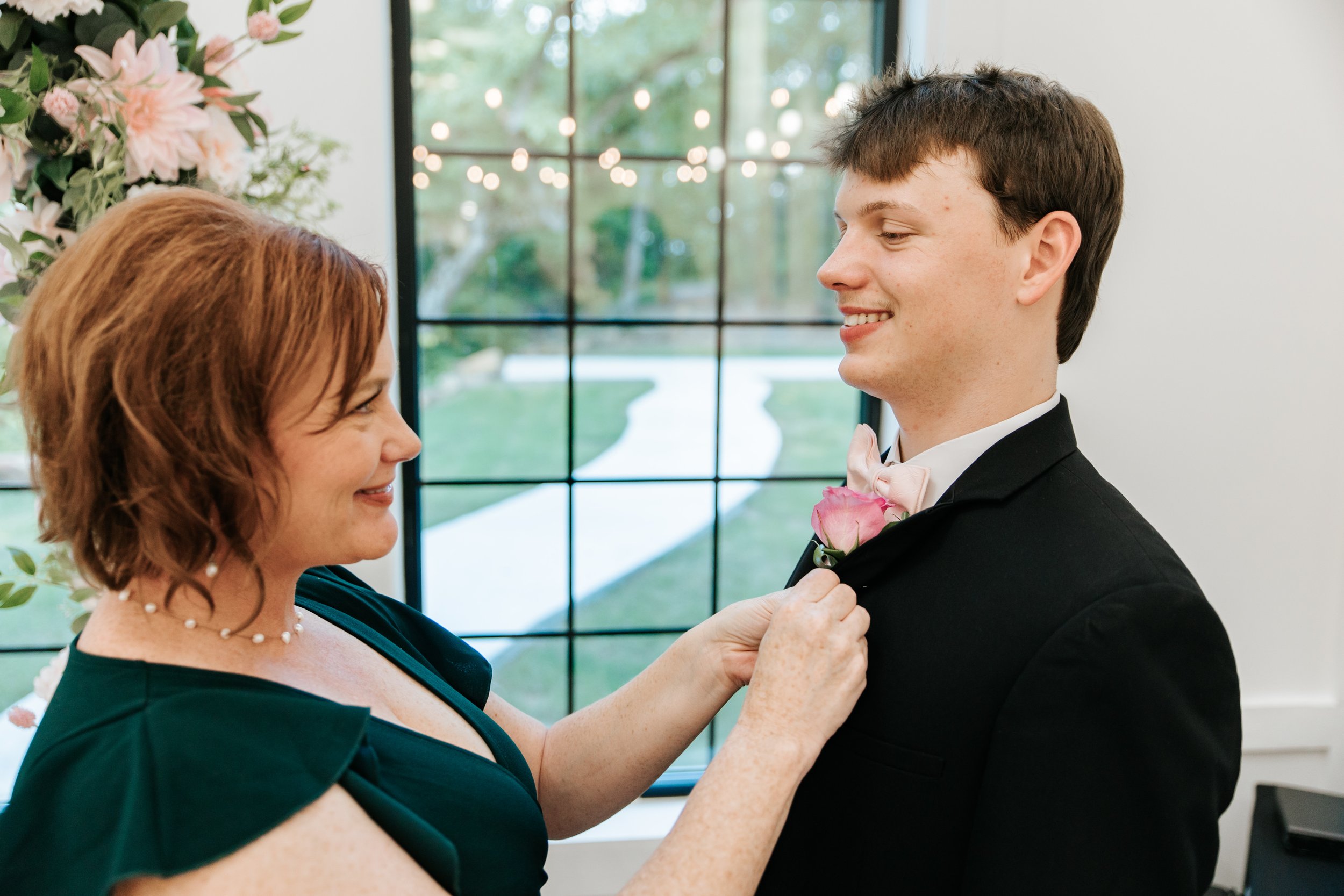 Oklahoma's Best Elopement Small Wedding Venue (85).jpg