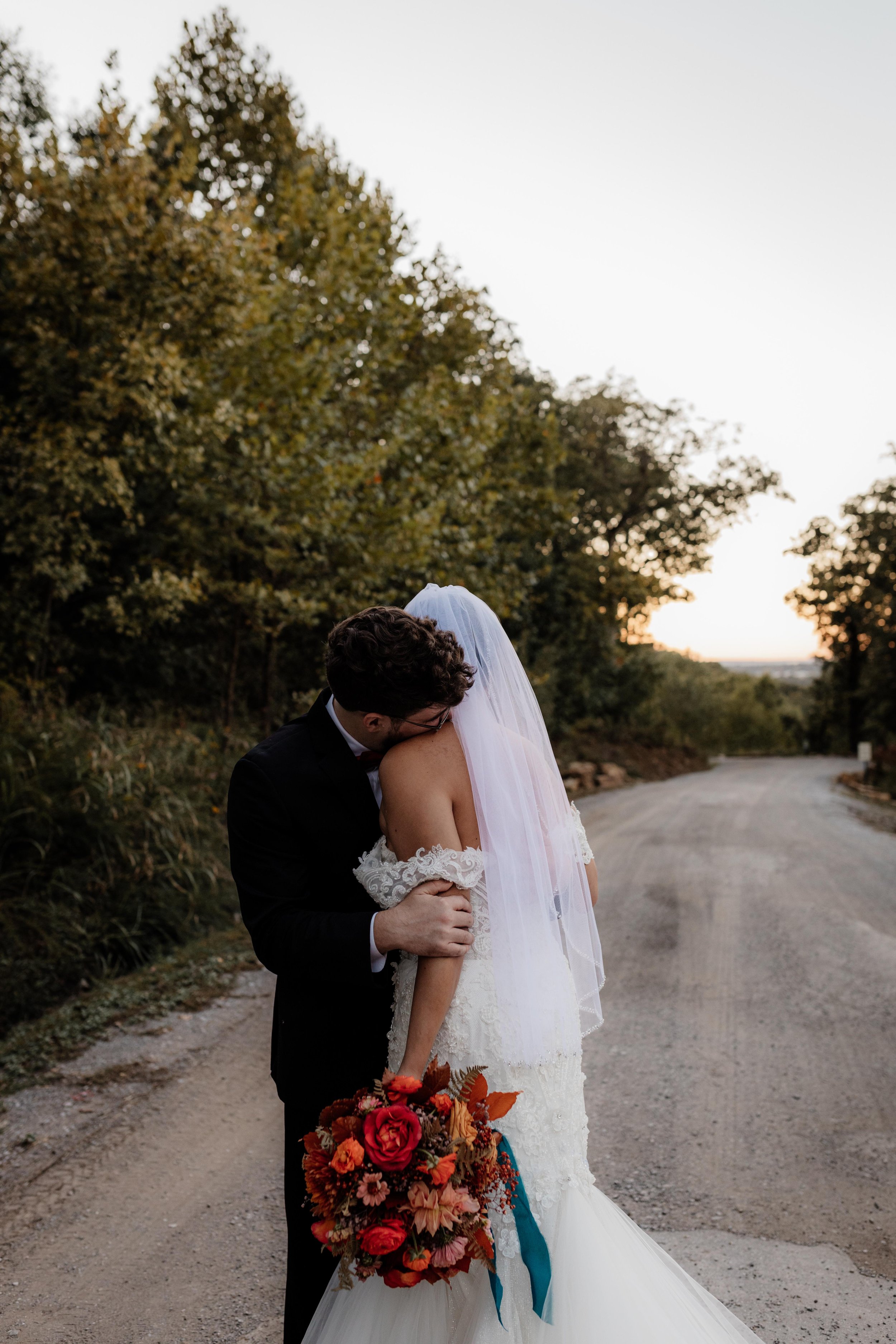 Riverbend Chapel Wedding Venue at Dream Point Ranch Tulsa Oklahoma (20).jpg