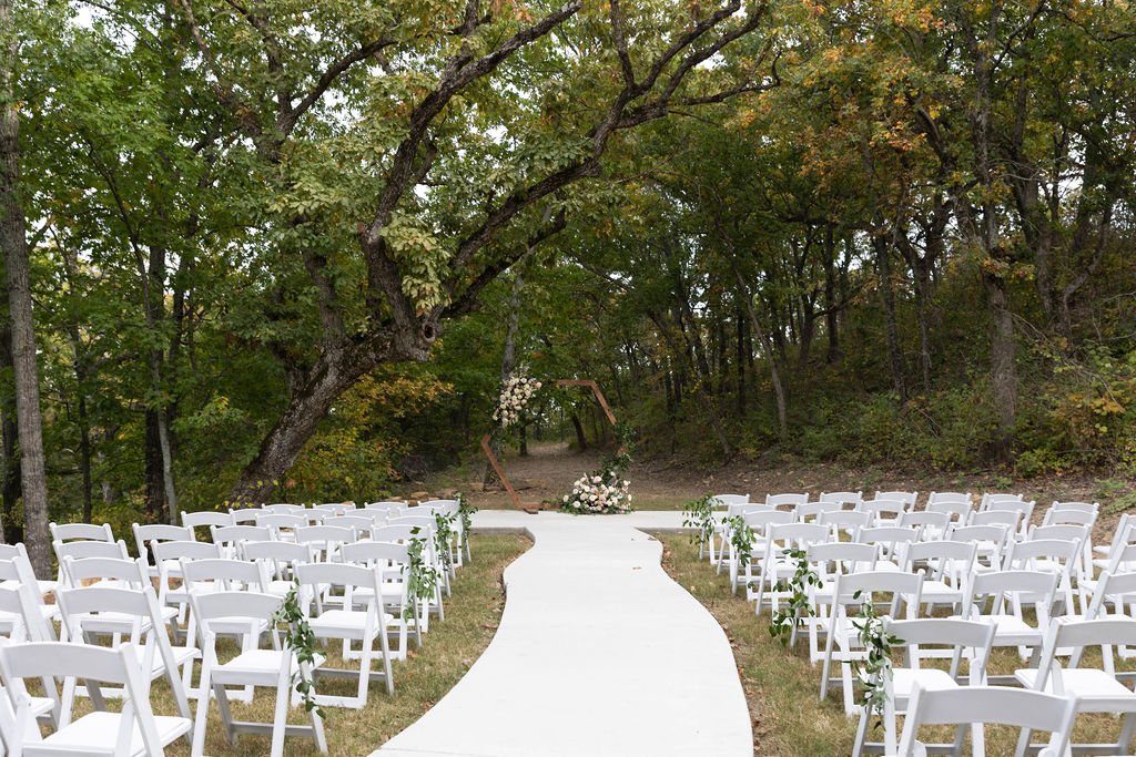 Riverbend Chapel at Dream Point Ranch Best Wedding Venue in Tulsa Oklahoma (68).jpg