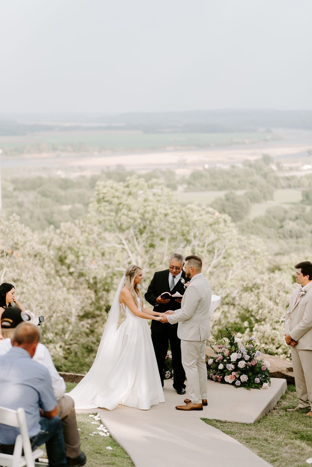 Mountain Crest Venue at Dream Point Ranch Bixby Jenks Tulsa Oklahoma Wedding  (88).jpg