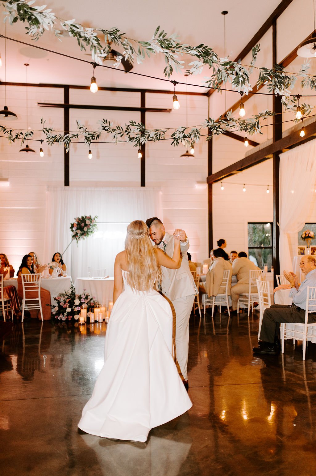 Mountain Crest Venue at Dream Point Ranch Bixby Jenks Tulsa Oklahoma Wedding  (132).jpg