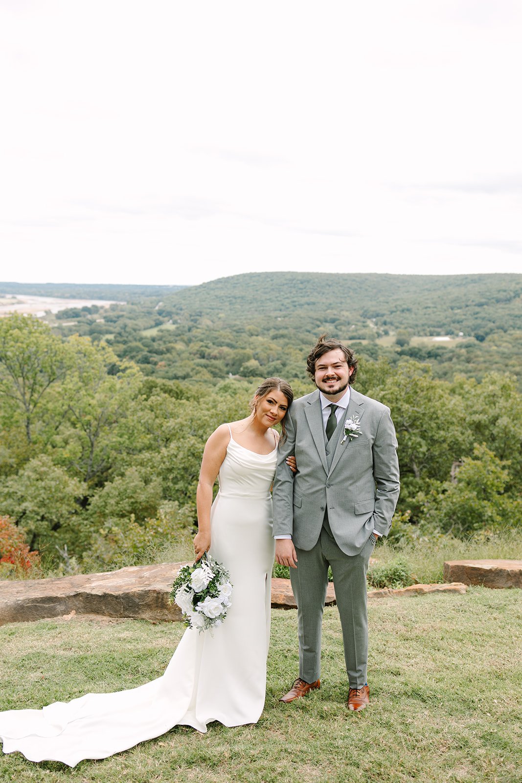 Mountain Crest Venue Weddings at Dream Point Ranch Jenks Tulsa Bixby Broken Arrow Oklahoma (37).jpg