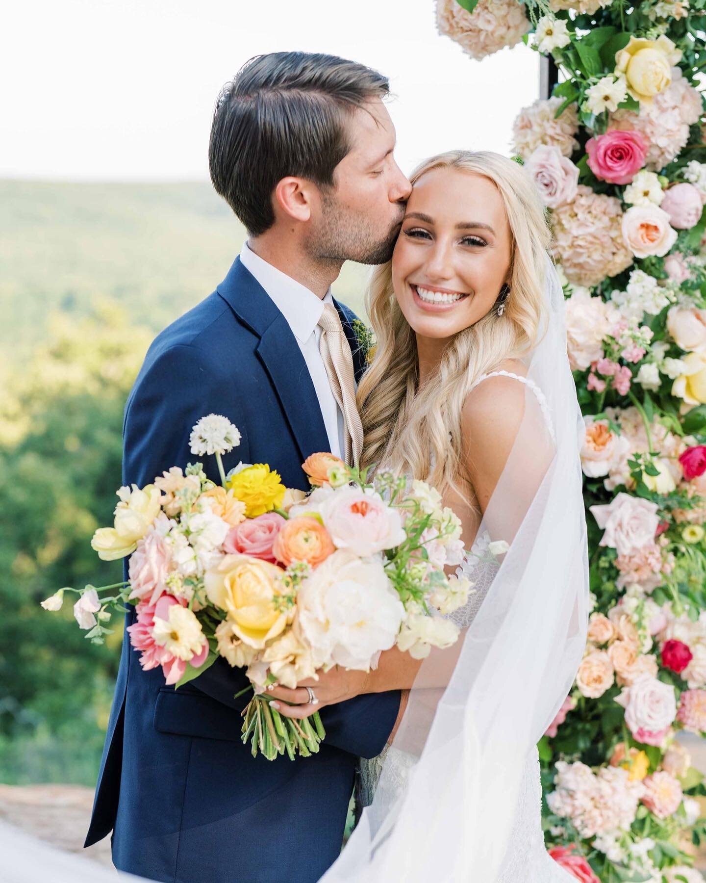 One of our FAVORITE parts of wedding days here at Mountain Crest are cocktail hours. This part of your wedding is this the time for guests to relax, eat fun &amp; light snacks, and socialize. The best part? Doing it surrounded by beautiful nature and