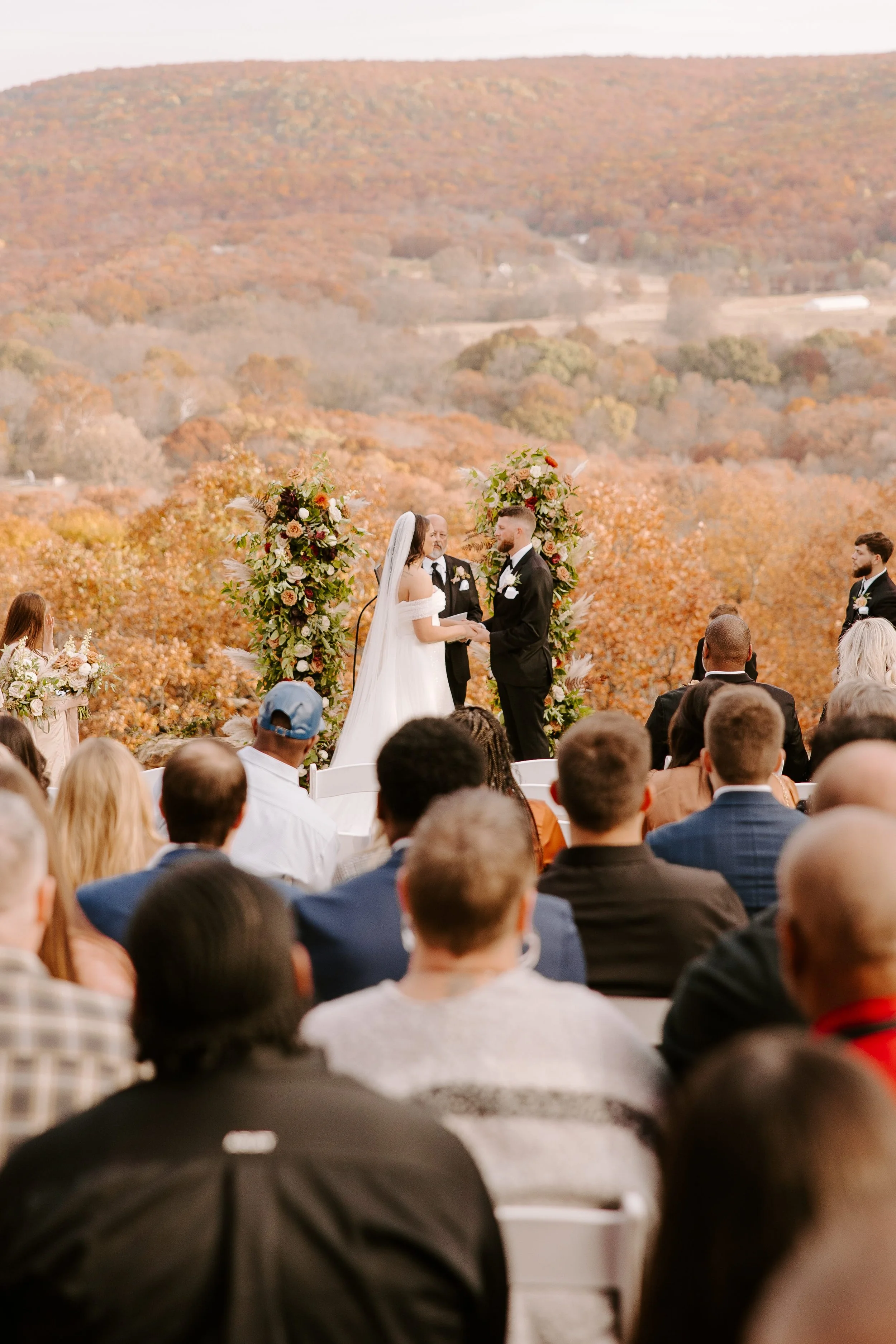 Mountain Crest Venue at Dream Point Ranch Tulsa Bixby Jenks Broken Arrow Oklahoma wedding venue (60).jpg