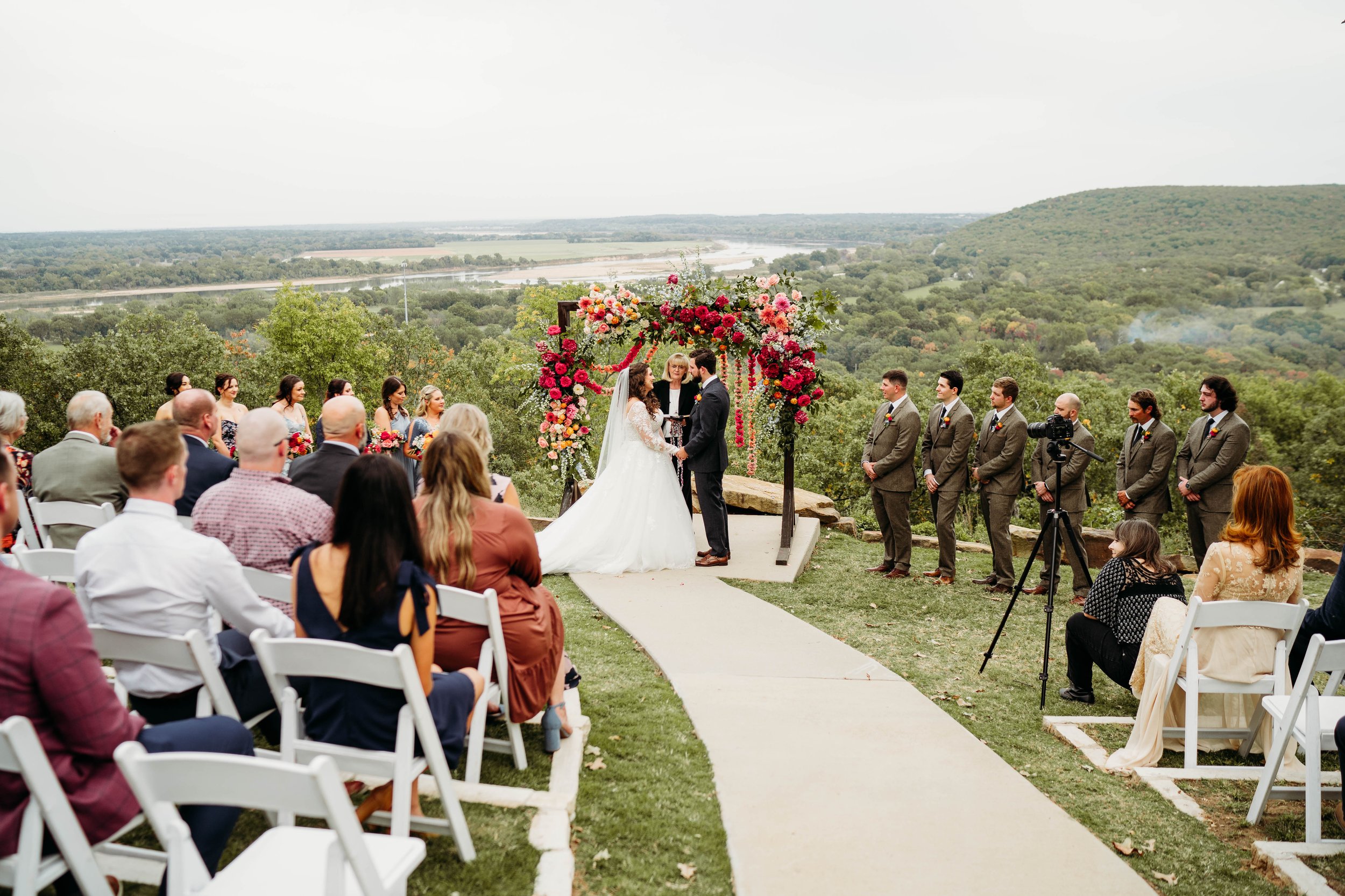 Mountain Crest Wedding Venue at Dream Point Ranch Tulsa Bixby Jenks Broken Arrow Oklahoma best luxury (51).jpg