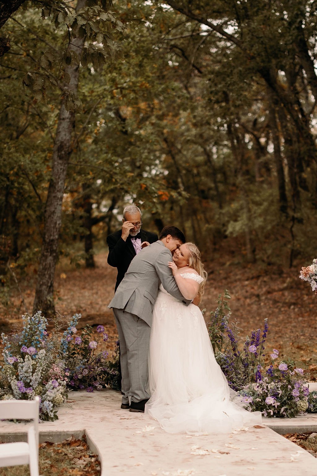 Riverbend Chapel at Dream Point Ranch Tulsa Bixby Jenks Broken Arrow Oklahoma Wedding Venue (29).jpg