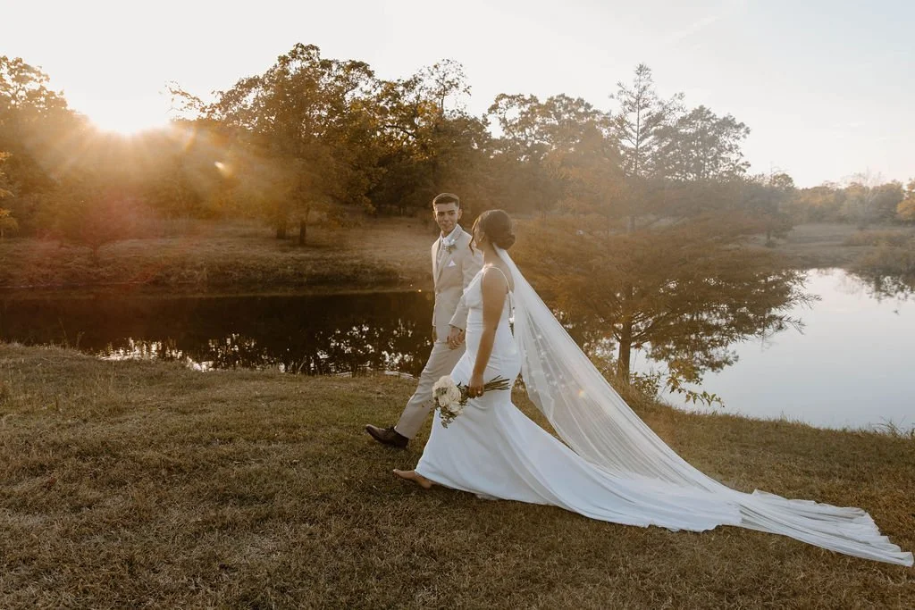October Wedding at Tulsa's Most Scenic Wedding Venue