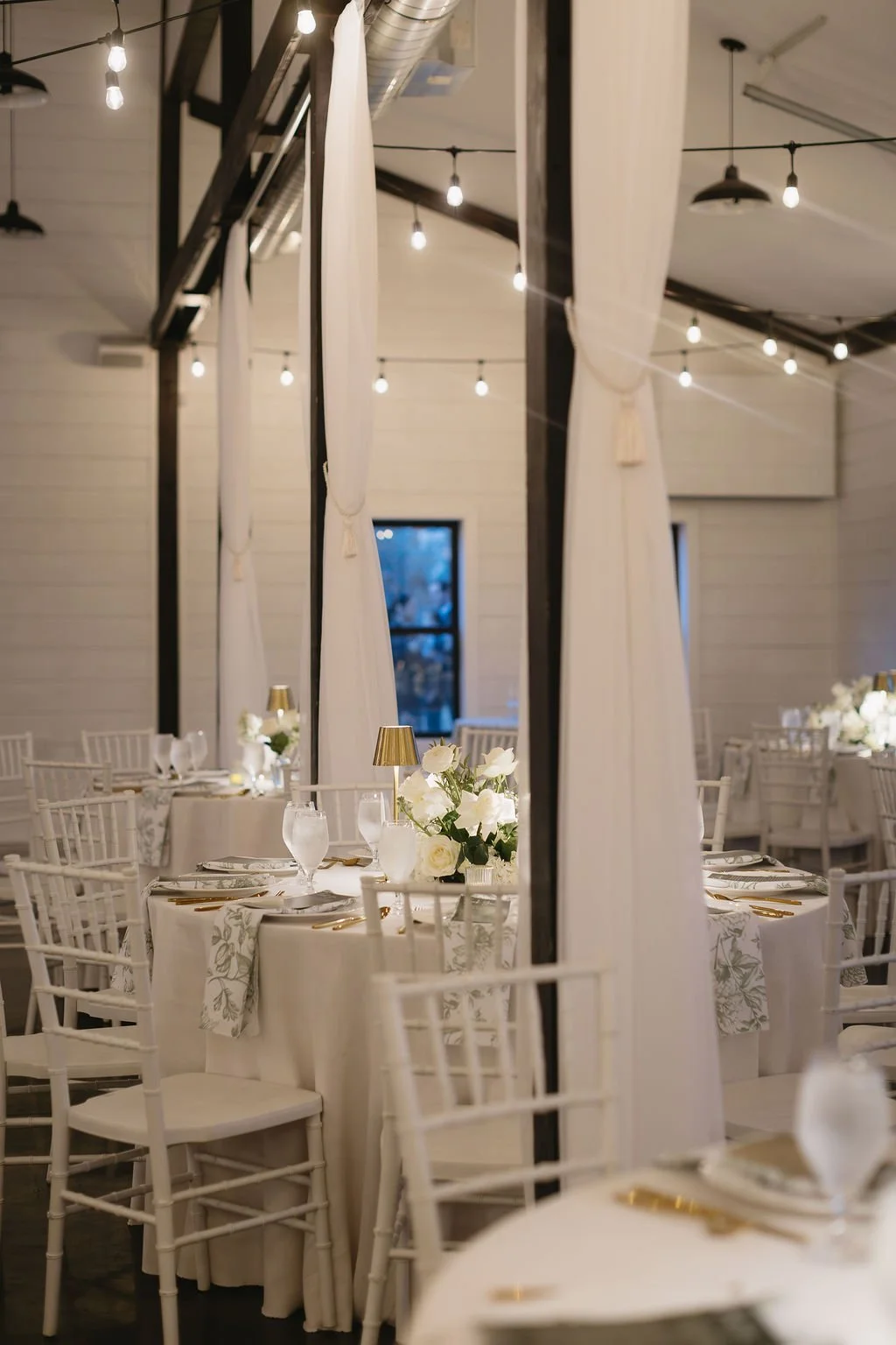 indoor ceremony option at Tulsa Bixby Jenks Broken Arrow Oklahoma wedding venue (84).JPG