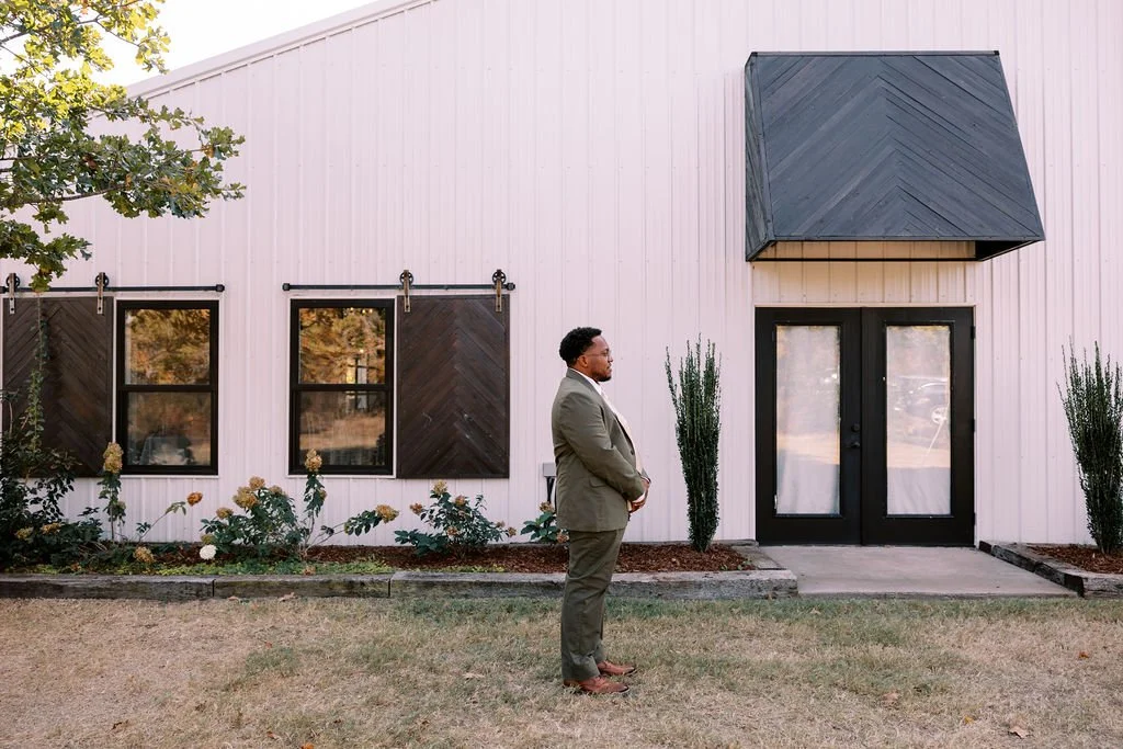 Tulsa Bixby Jenks Broken Arrow Oklahoma Wedding Venue with a view October  (13).jpg