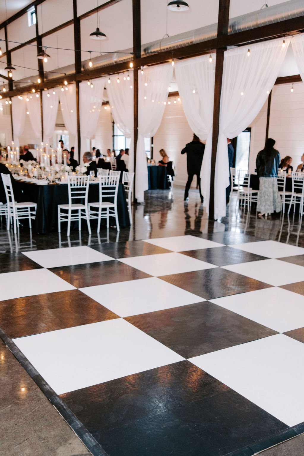 Dream Point Ranch Tulsa Bixby Jenks Broken Arrow Oklahoma wedding venues winter indoor ceremony (90).jpg