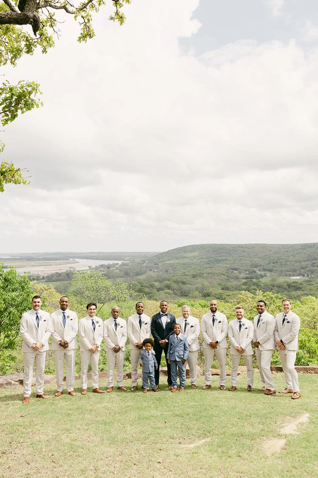 Tulsa Bixby Jenks Broken Arrow Oklahoma wedding venue Mountain Crest Riverbend Chapel Dream Point Ranch (44).jpg