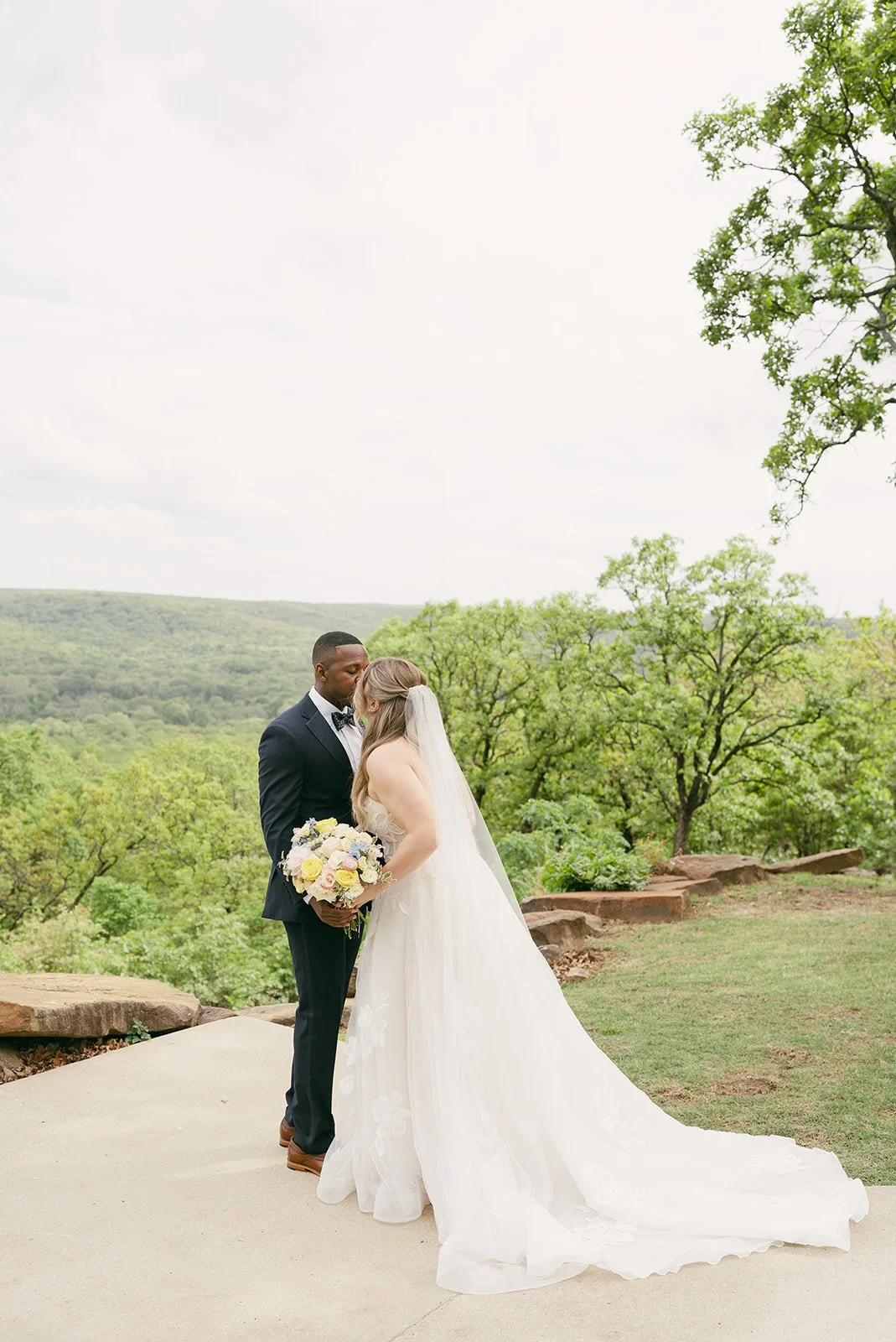 Tulsa Bixby Jenks Broken Arrow Oklahoma wedding venue Mountain Crest Riverbend Chapel Dream Point Ranch (73).jpg