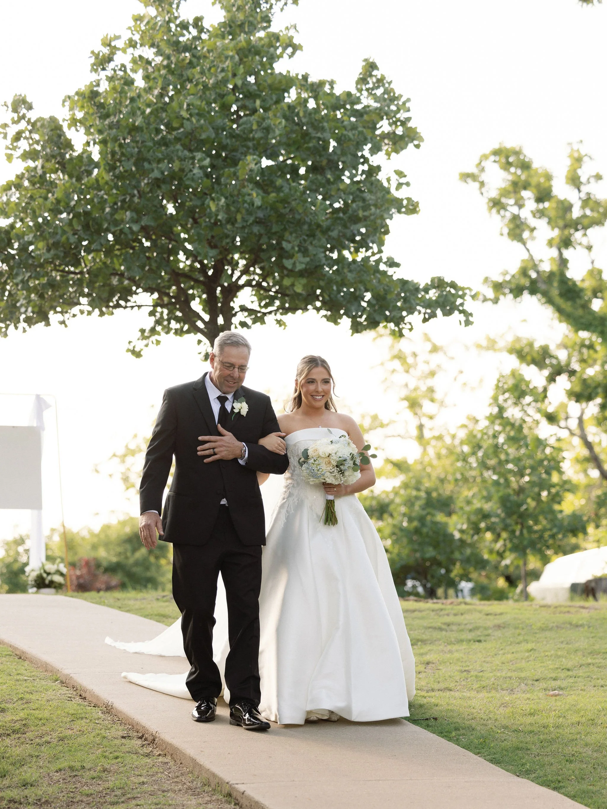 Best Summer Wedding Venue in Tulsa Bixby Jenks Broken Arrow Sapulpa Oklahoma Dream Point Ranch  (61).jpg