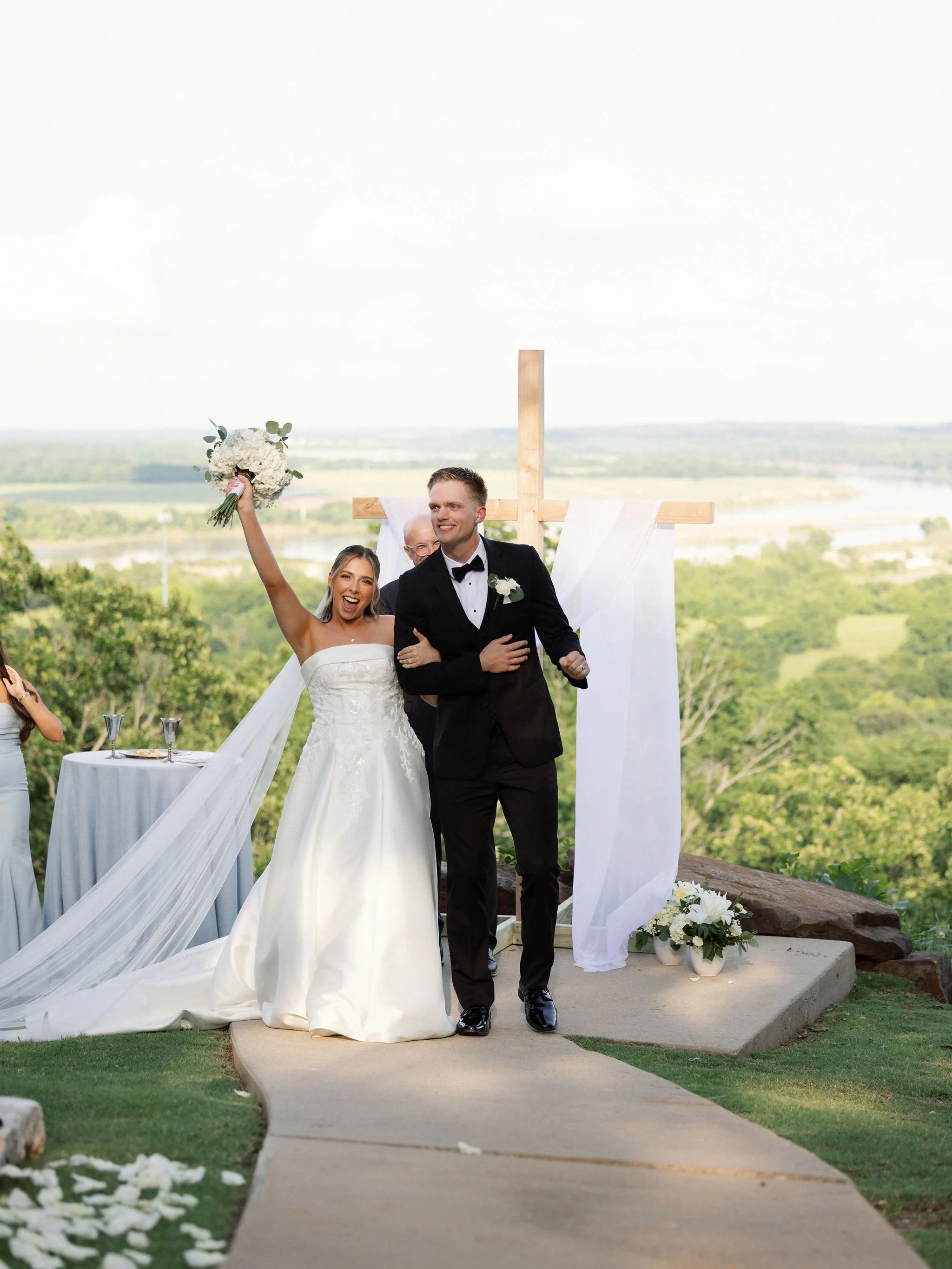 Best Summer Wedding Venue in Tulsa Bixby Jenks Broken Arrow Sapulpa Oklahoma Dream Point Ranch  (80).jpg