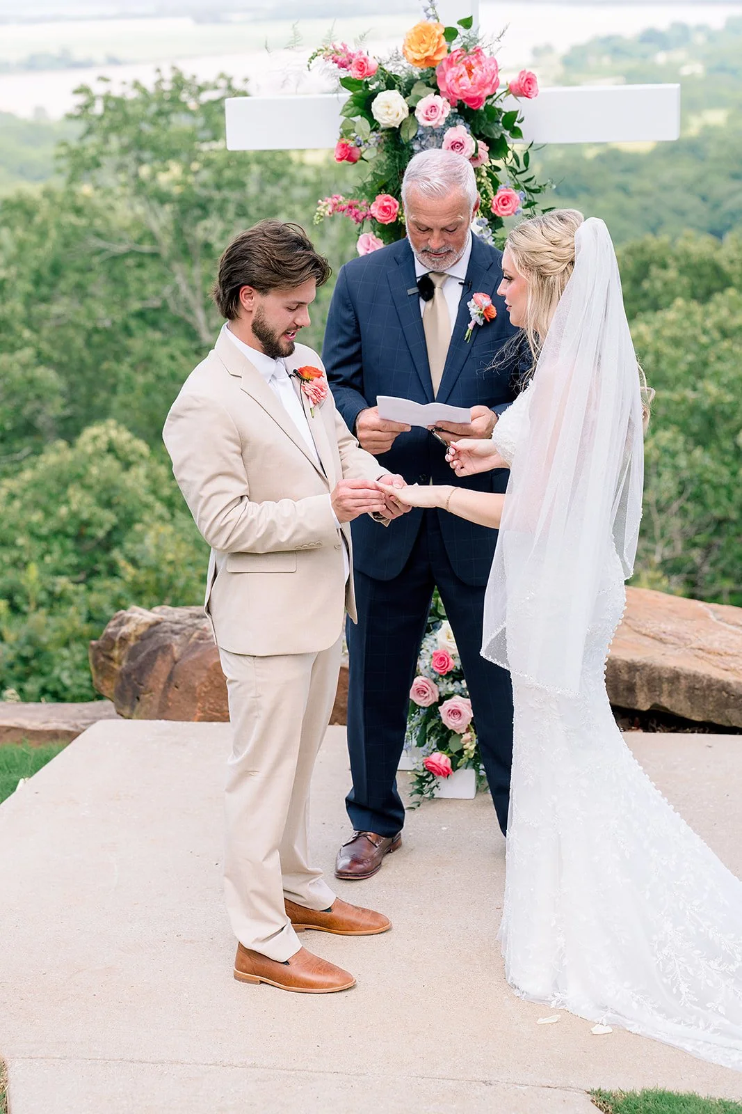 Best Tulsa Wedding Venue in Oklahoma Dream Point Ranch (14).jpg