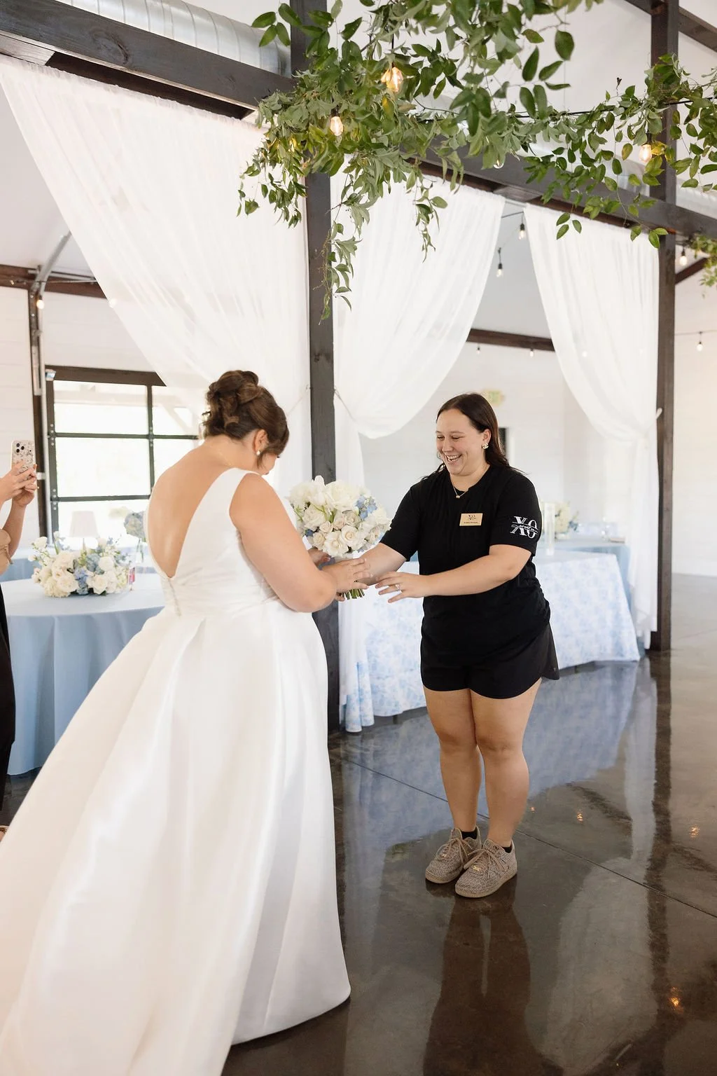 Indoor wedding ceremony and reception at Tulsa Oklahoma Mountain Crest Venue at Dream Point Ranch (10).jpg