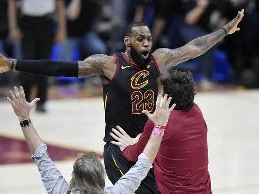 Cavs vs Pacers game 5(2).jpg